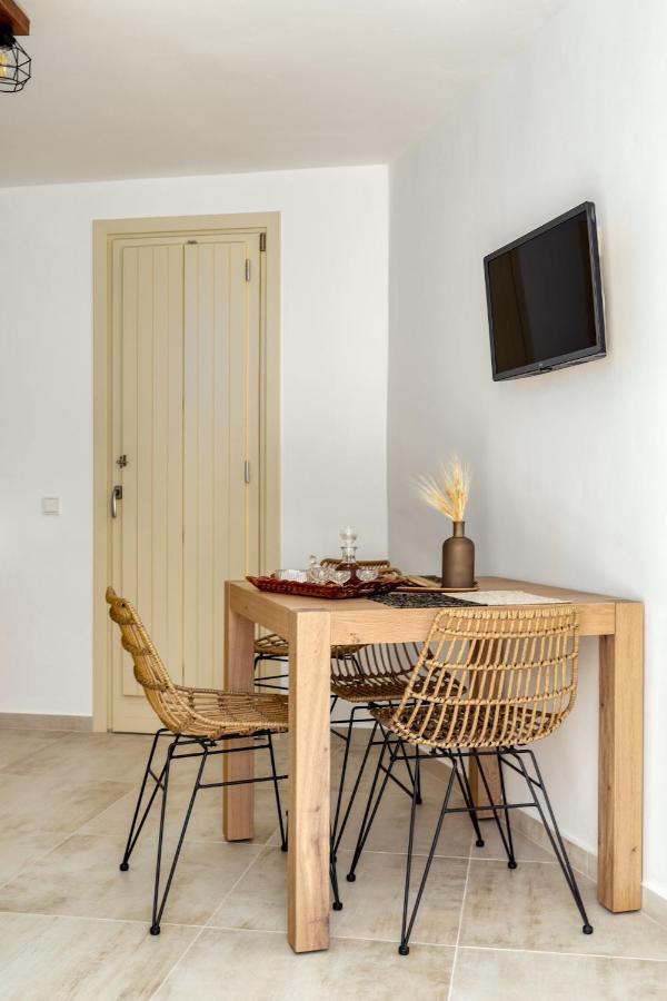 Shizen Houses Serifos Town Exterior foto